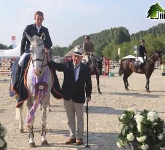 Grappeloup van het Reenhof wint de Grote Prijs van Lier