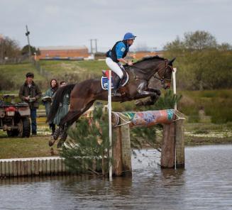 Karin Donckers remporte le CCI3* en Pologne avec Fletcha van t Verahof