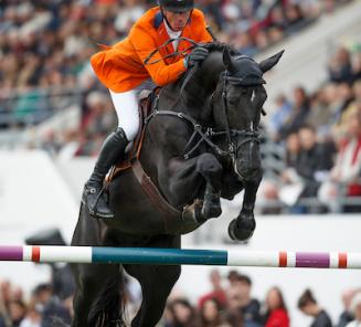 Jur Vrieling & Glasgow vh Merelsnest winnen in Amsterdam Jur Vrieling & Glasgow vh Merelsnest winnen in Amsterdam